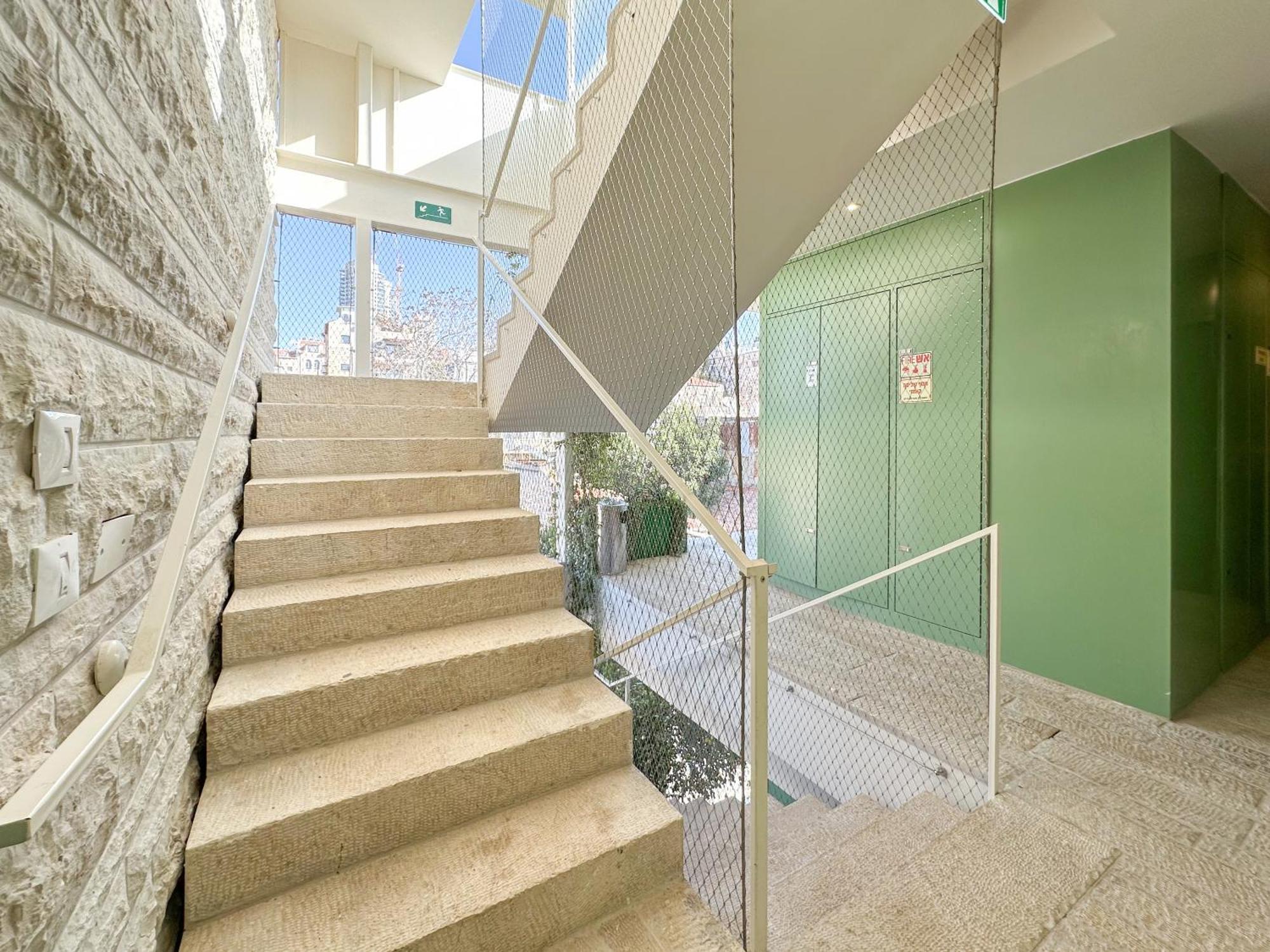 The J - Luxury Apartments By Localz Jerusalem Exterior foto